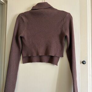 VICI Turtleneck High Low Cropped Sweater